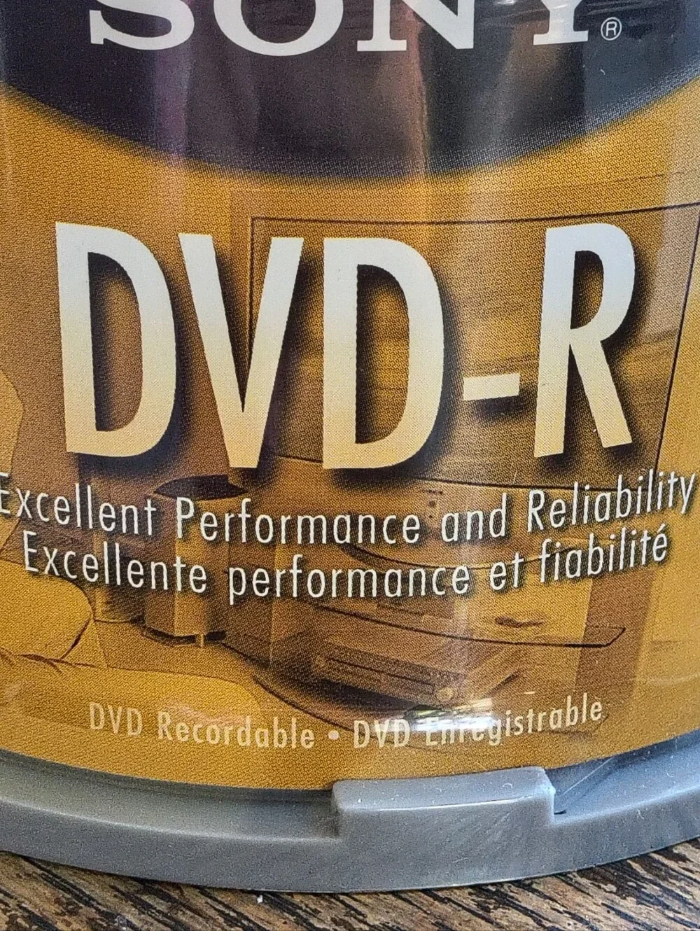 Sony DVD-R Blank Media Discs – New Sealed Spindle  W Cases NWT